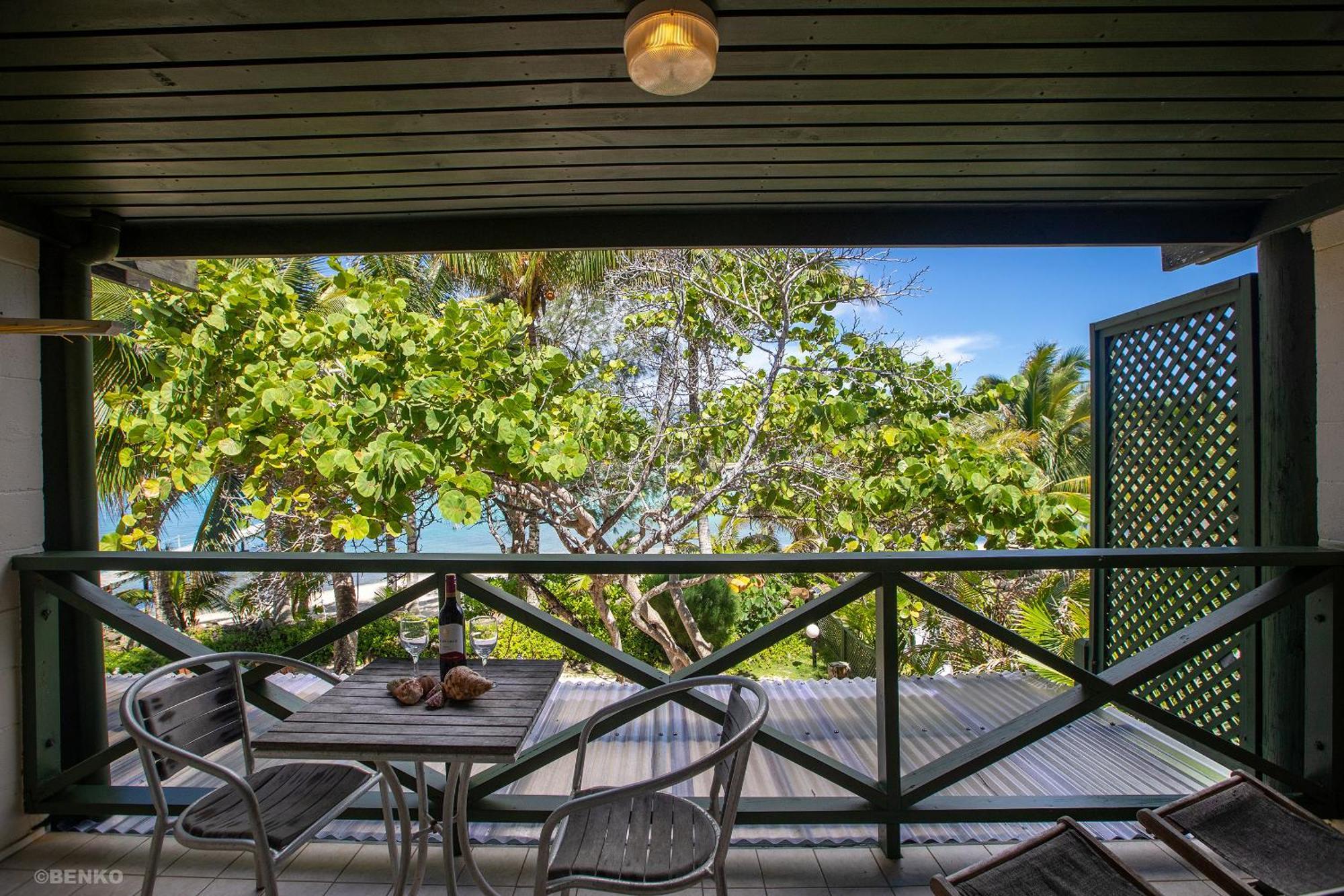 Avana Waterfront Apartments Rarotonga Exterior photo