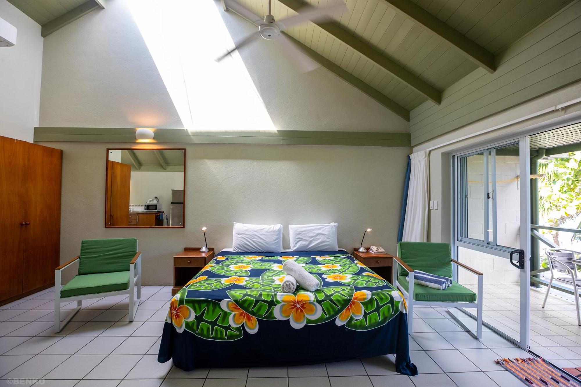 Avana Waterfront Apartments Rarotonga Exterior photo
