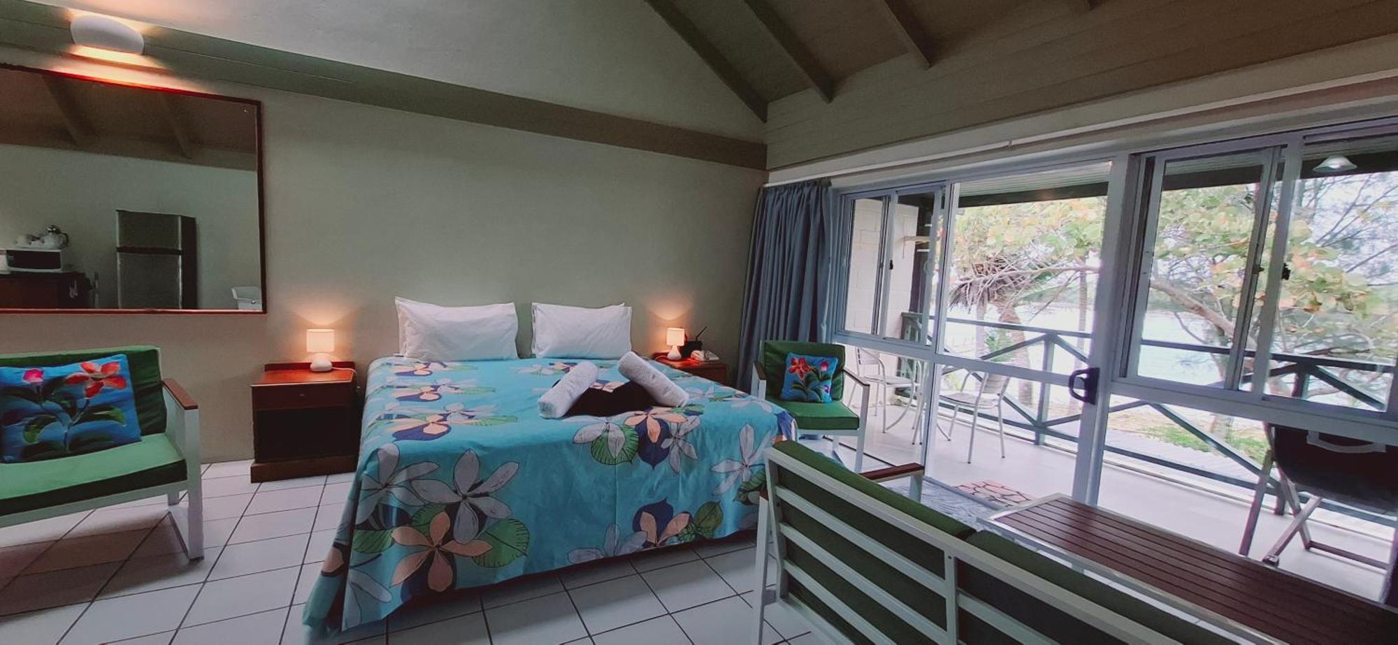 Avana Waterfront Apartments Rarotonga Exterior photo